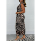 Rozcięta sukienka z głębokim dekoltem w panterkę, pełna dzikiego uroku
