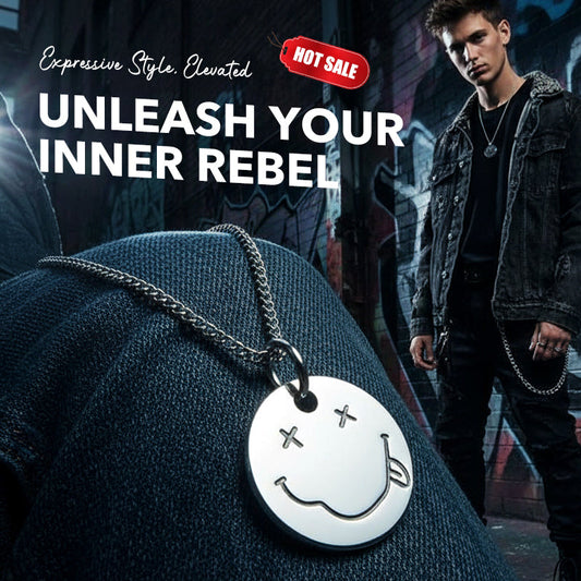 Naszyjnik z wisiorkiem vintage